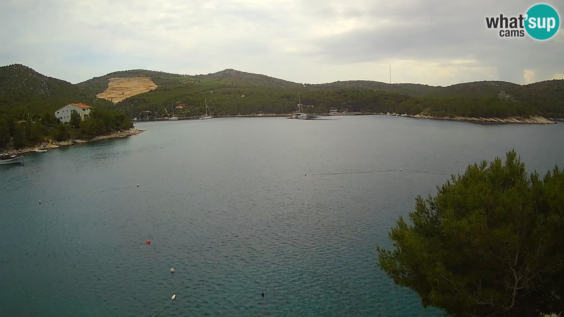 Kamera Hvar Vira plaža | Otok Hvar | Dalmacija