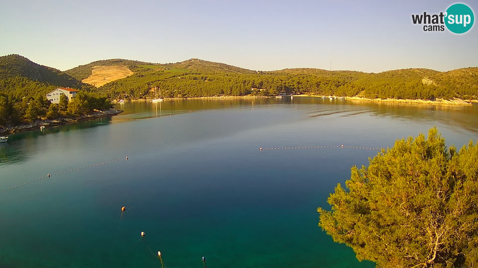 Kamera Hvar Vira plaža | Otok Hvar | Dalmacija