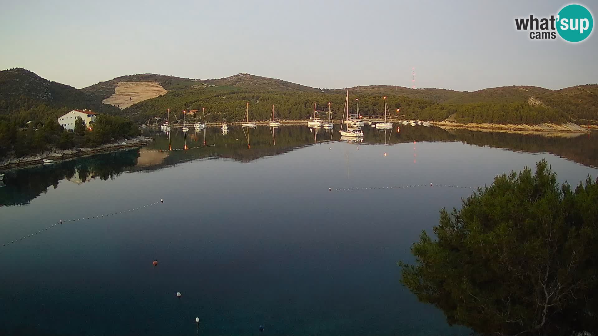 Kamera Hvar Vira plaža | Otok Hvar | Dalmacija