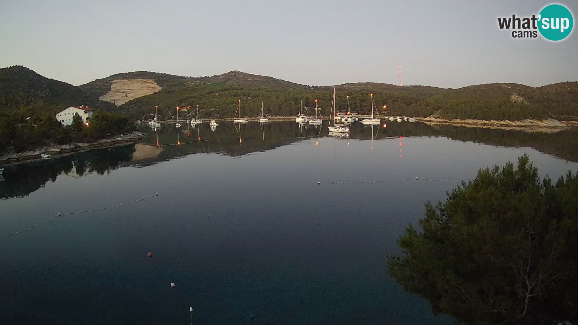 Kamera Hvar Vira plaža | Otok Hvar | Dalmacija