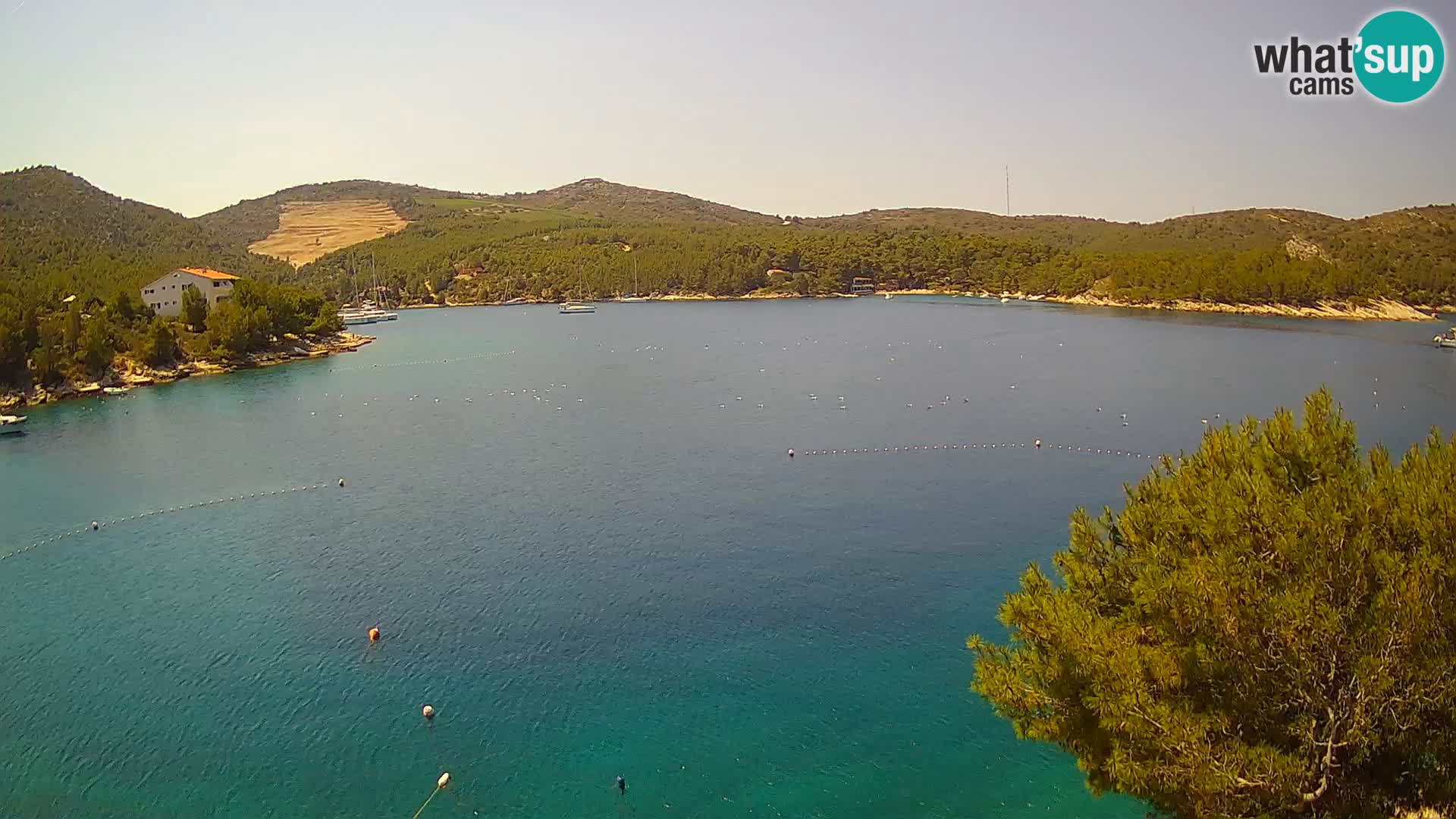 Kamera Hvar Vira plaža | Otok Hvar | Dalmacija