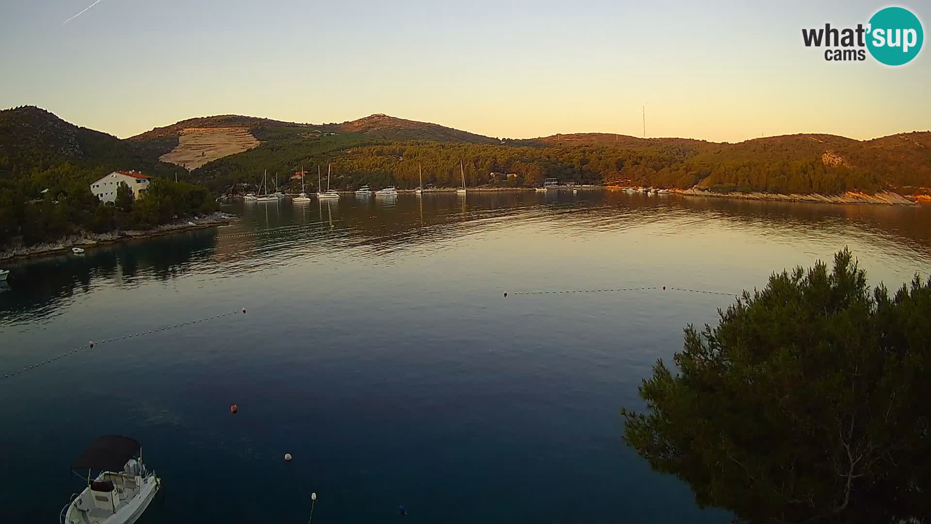 Kamera Hvar Vira plaža | Otok Hvar | Dalmacija