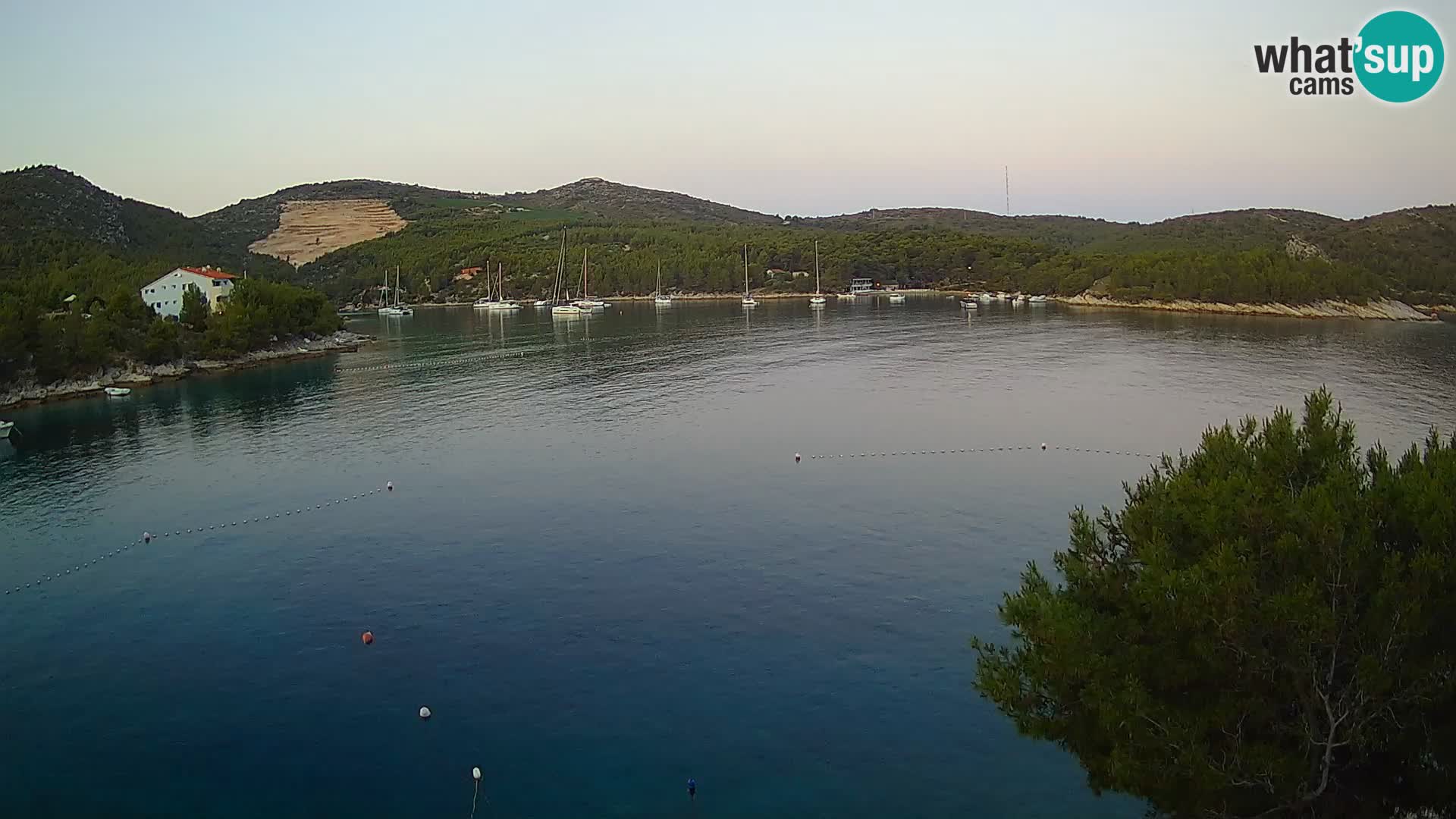Kamera Hvar Vira plaža | Otok Hvar | Dalmacija