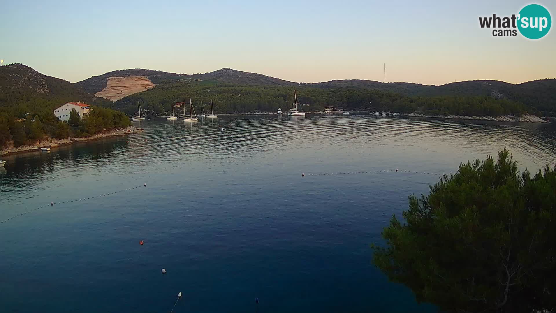 Kamera Hvar Vira plaža | Otok Hvar | Dalmacija