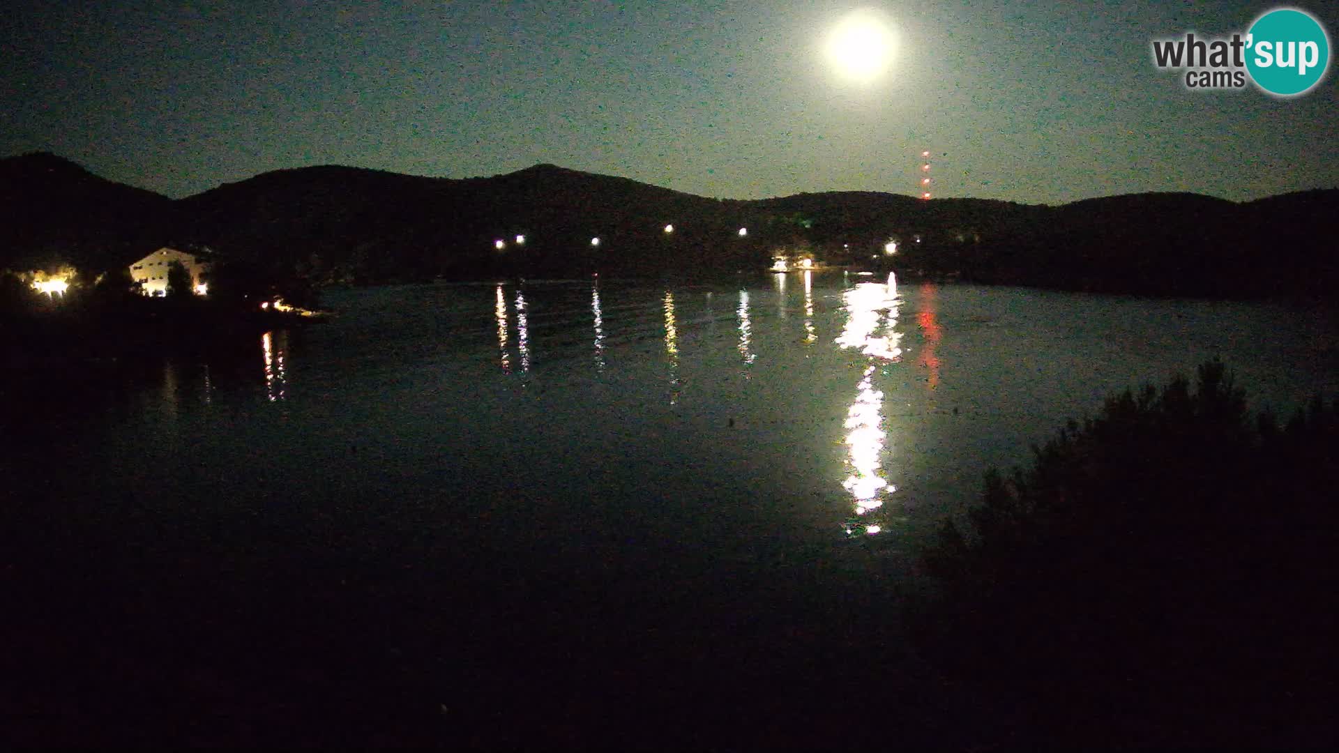 Kamera Hvar Vira plaža | Otok Hvar | Dalmacija