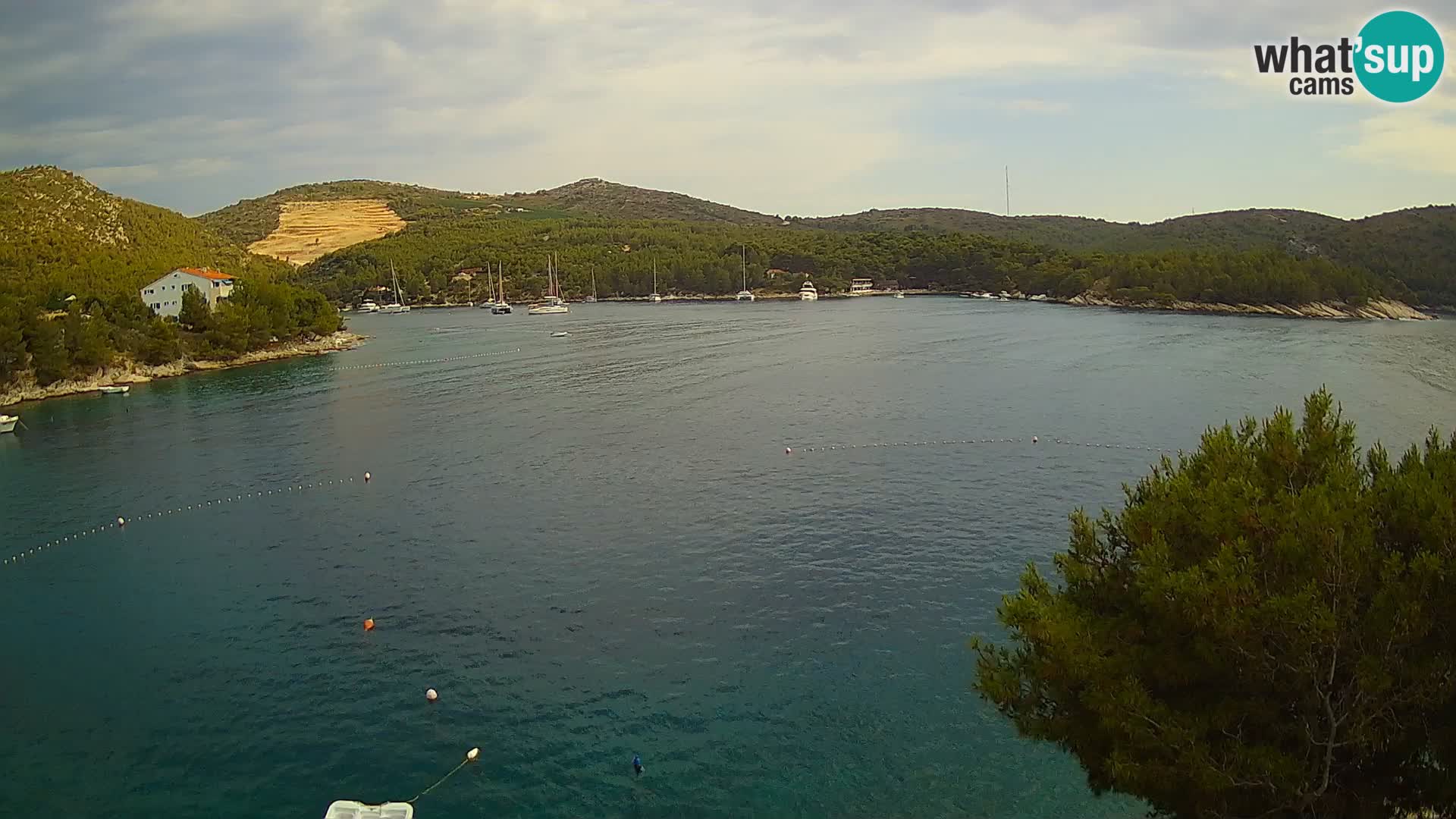 Kamera Hvar Vira plaža | Otok Hvar | Dalmacija