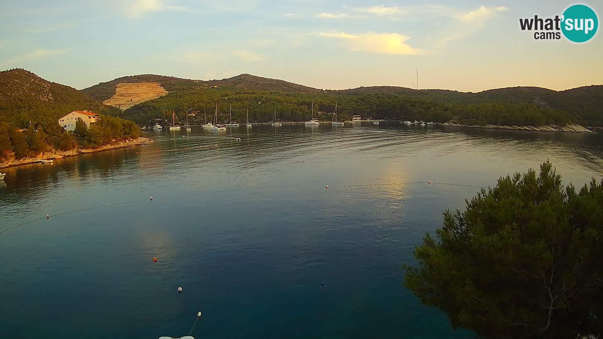 Kamera Hvar Vira plaža | Otok Hvar | Dalmacija