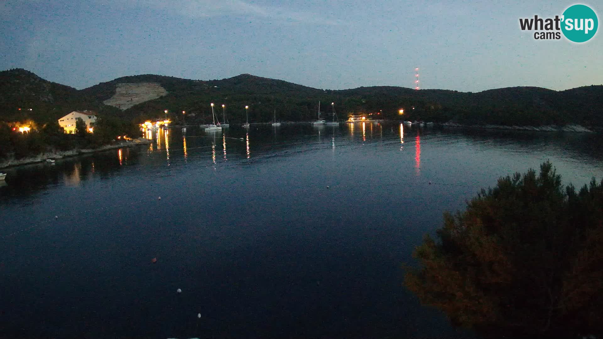 Kamera Hvar Vira plaža | Otok Hvar | Dalmacija