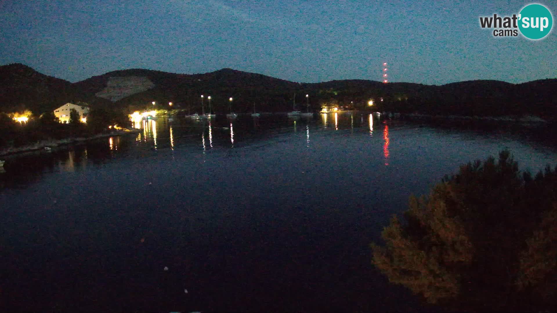 Kamera Hvar Vira plaža | Otok Hvar | Dalmacija