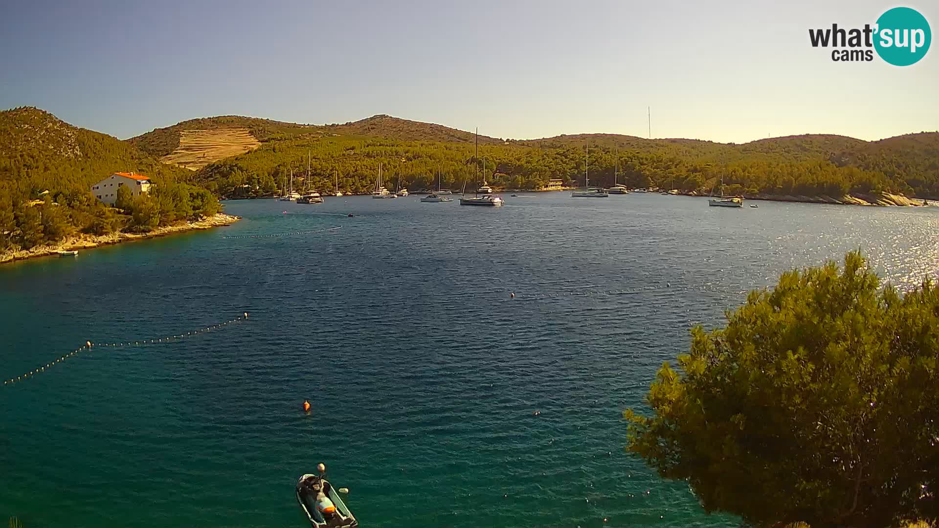 Kamera Hvar Vira plaža | Otok Hvar | Dalmacija