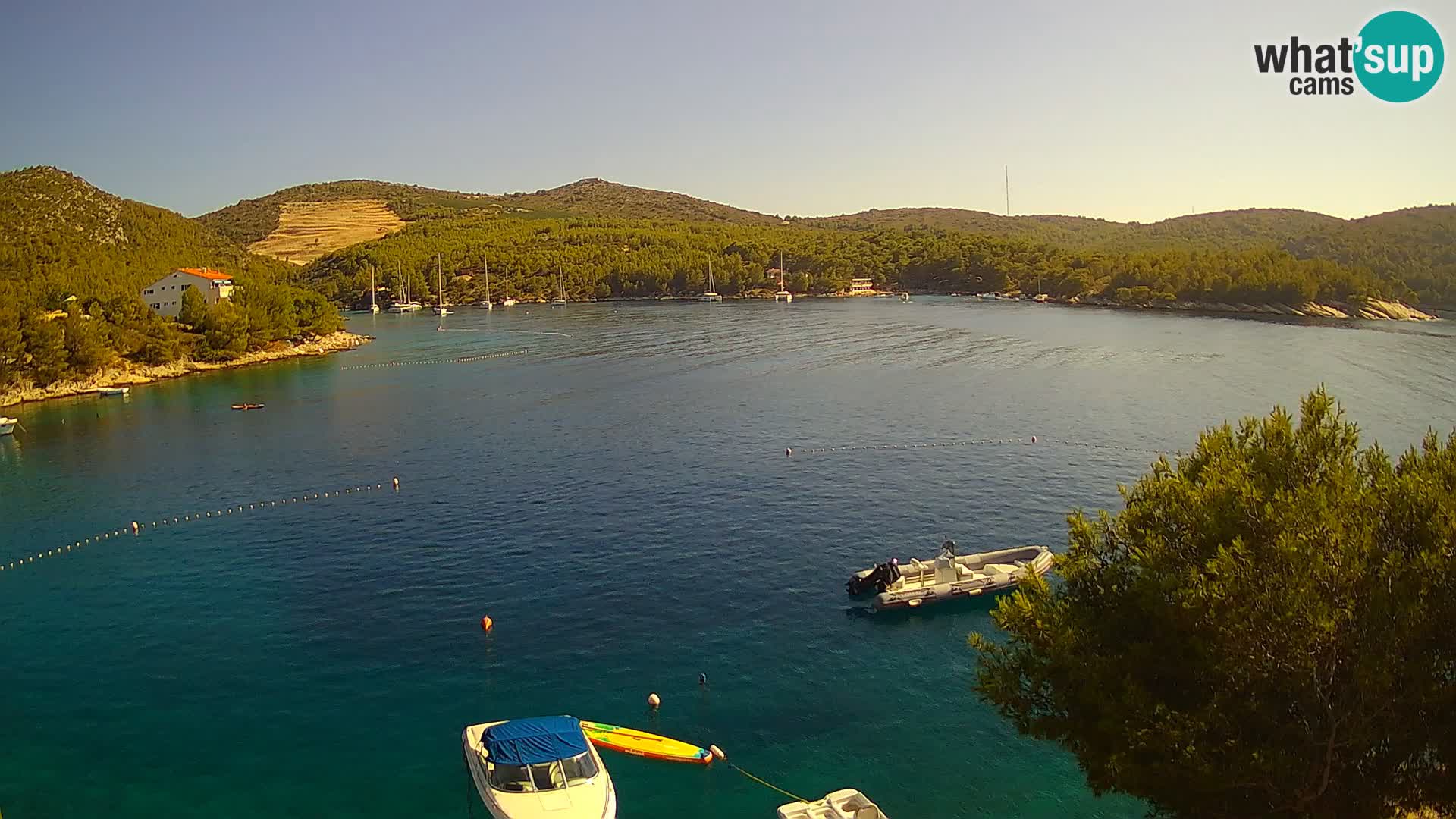 Kamera Hvar Vira plaža | Otok Hvar | Dalmacija