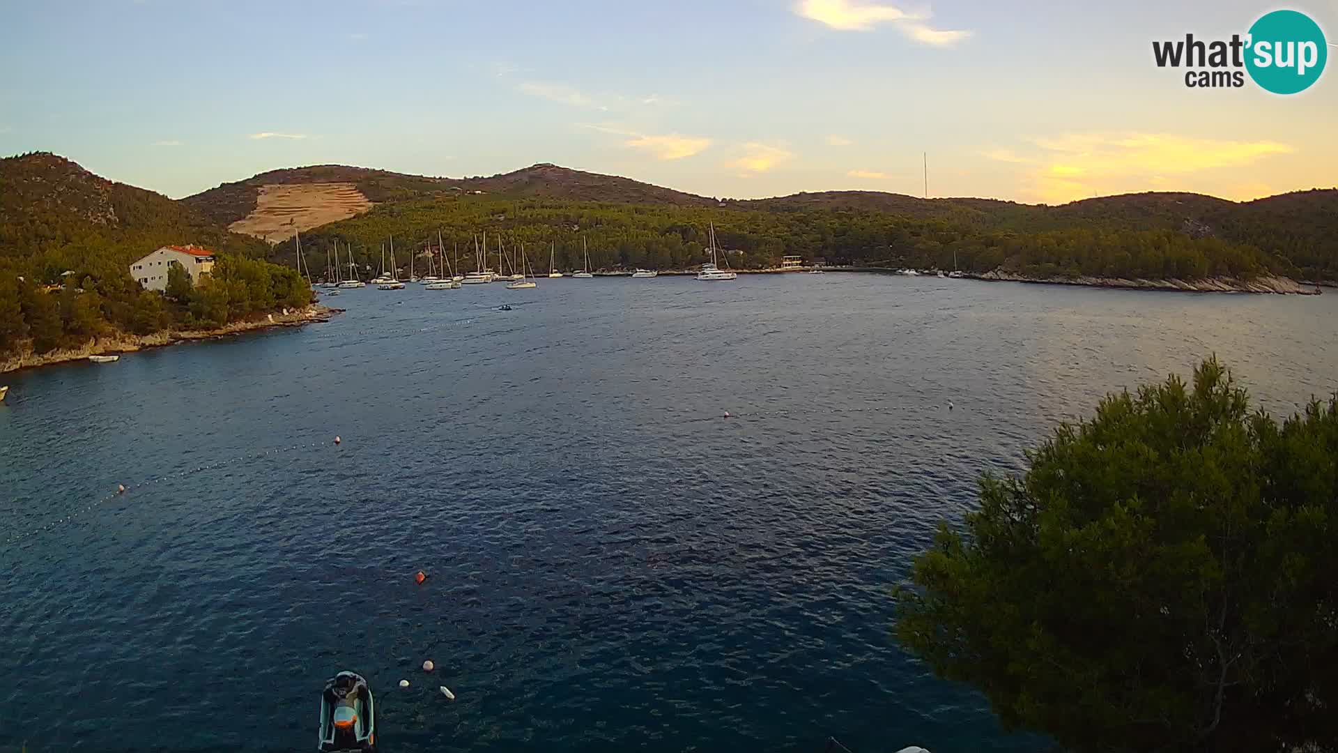 Kamera Hvar Vira plaža | Otok Hvar | Dalmacija