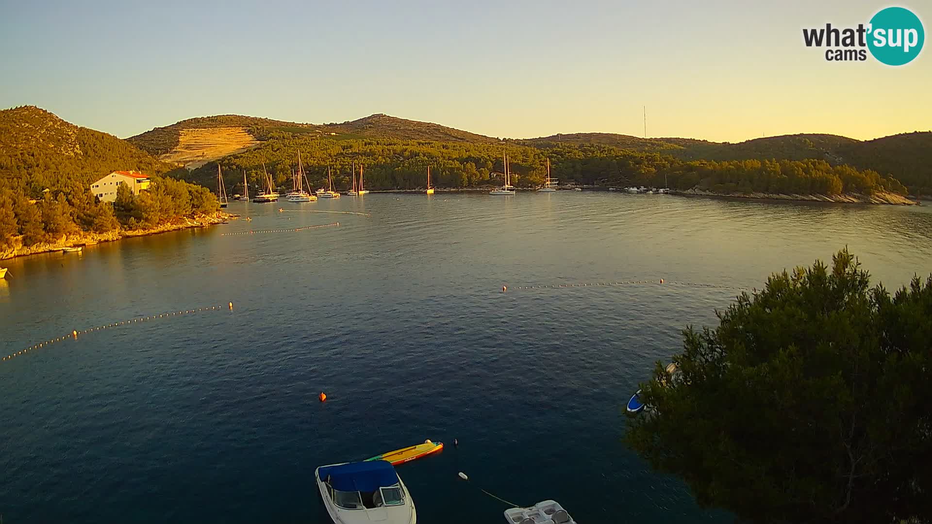 Kamera Hvar Vira plaža | Otok Hvar | Dalmacija