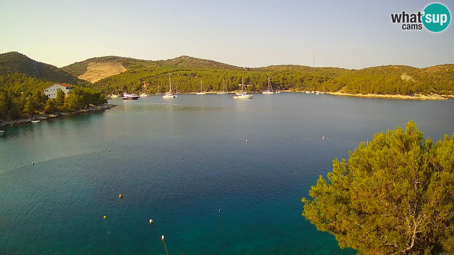 Kamera Hvar Vira plaža | Otok Hvar | Dalmacija