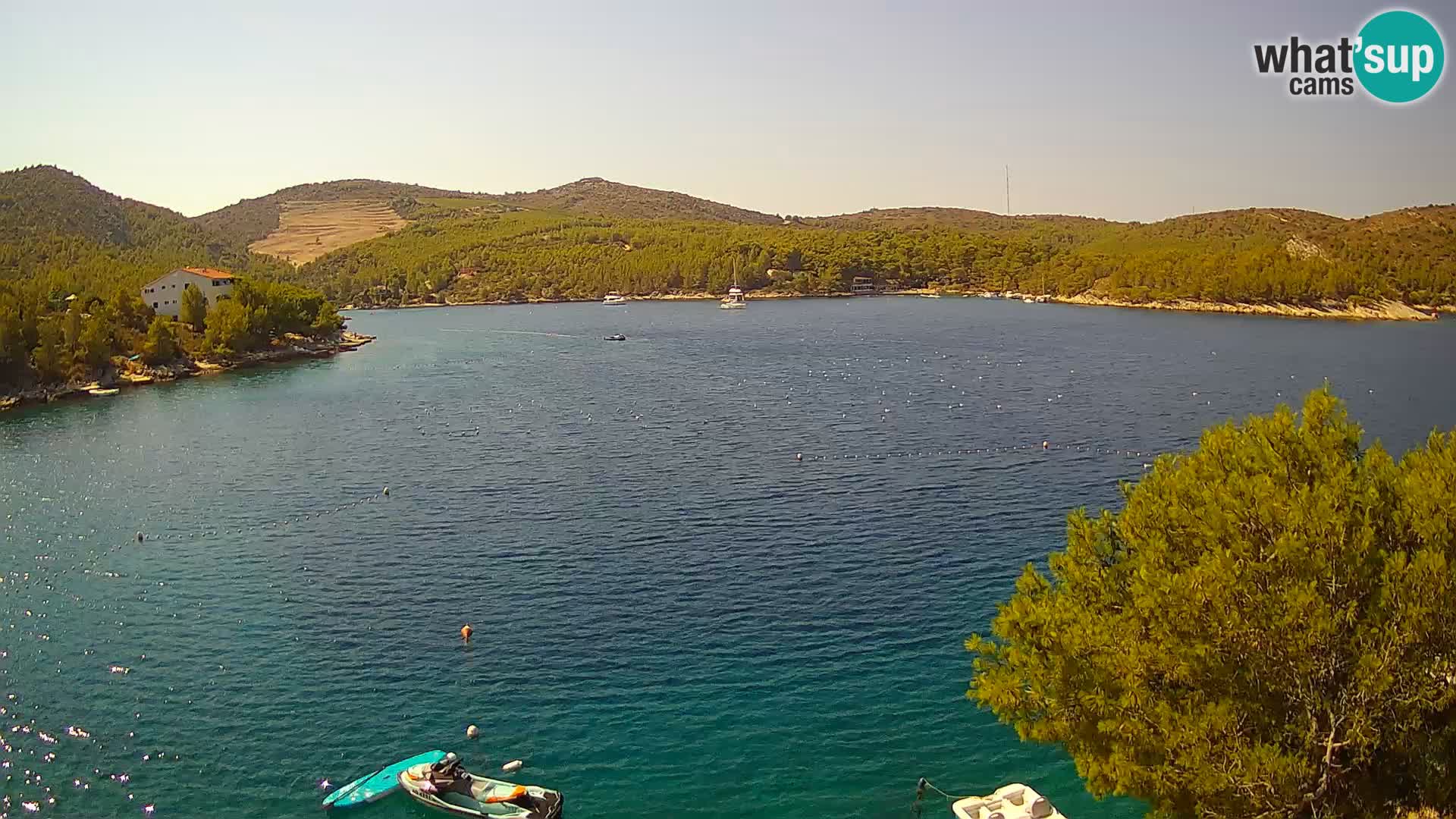Kamera Hvar Vira plaža | Otok Hvar | Dalmacija