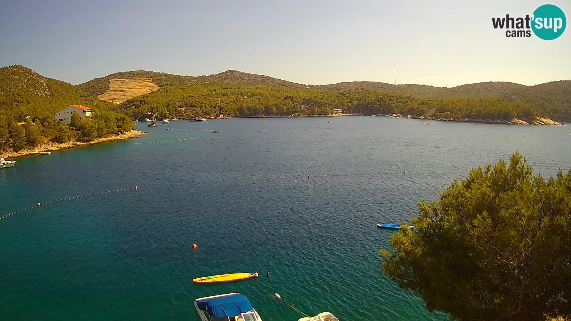 Kamera Hvar Vira plaža | Otok Hvar | Dalmacija
