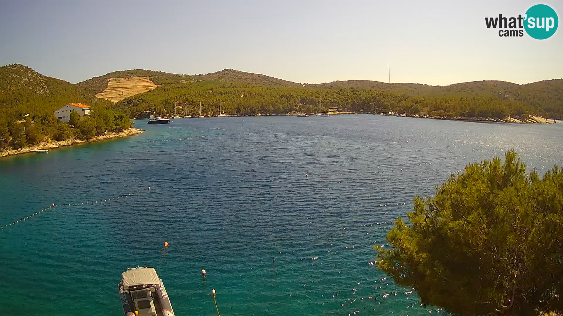 Kamera Hvar Vira plaža | Otok Hvar | Dalmacija