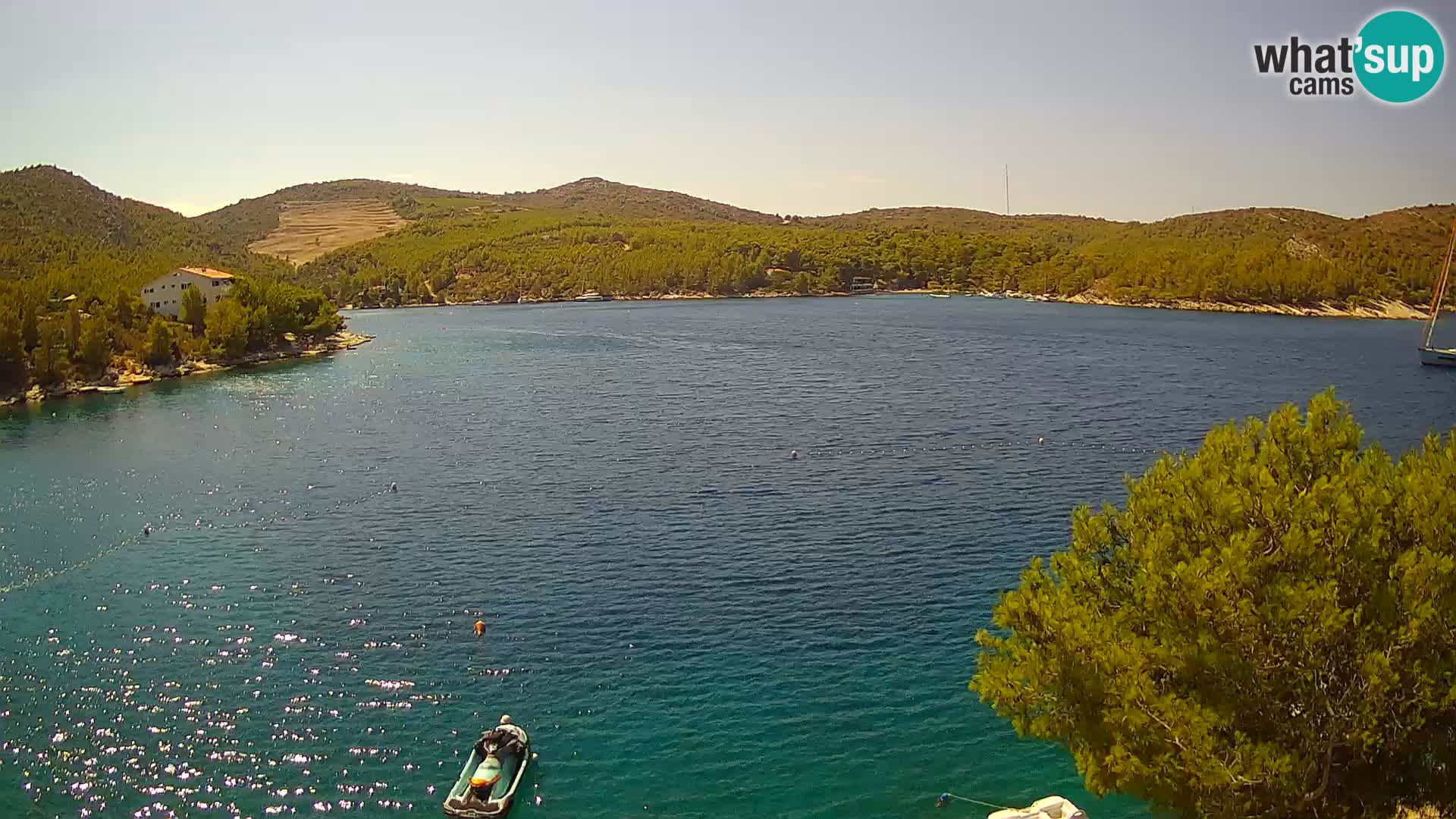 Kamera Hvar Vira plaža | Otok Hvar | Dalmacija