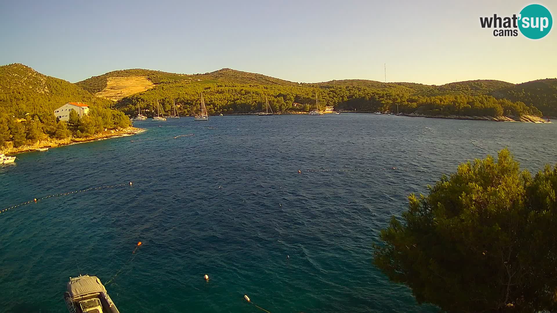 Kamera Hvar Vira plaža | Otok Hvar | Dalmacija