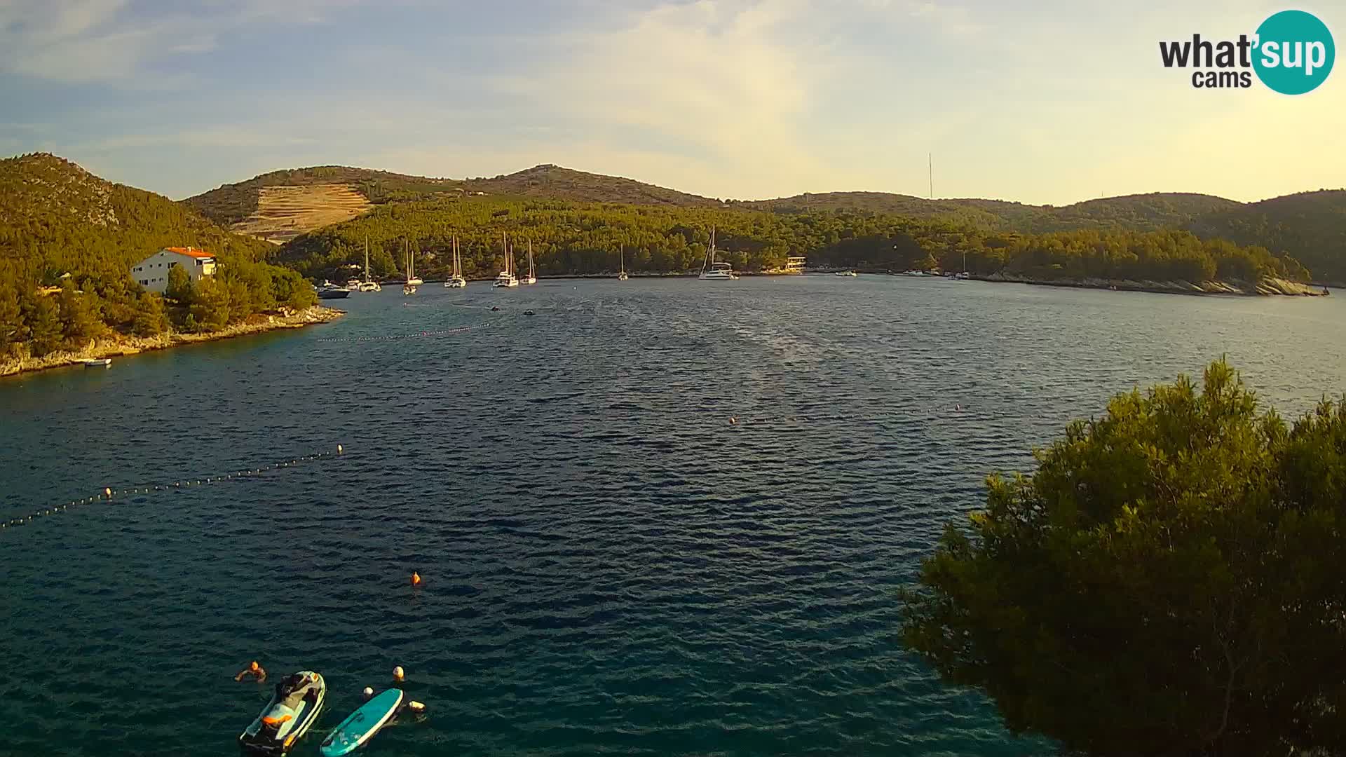 Kamera Hvar Vira plaža | Otok Hvar | Dalmacija