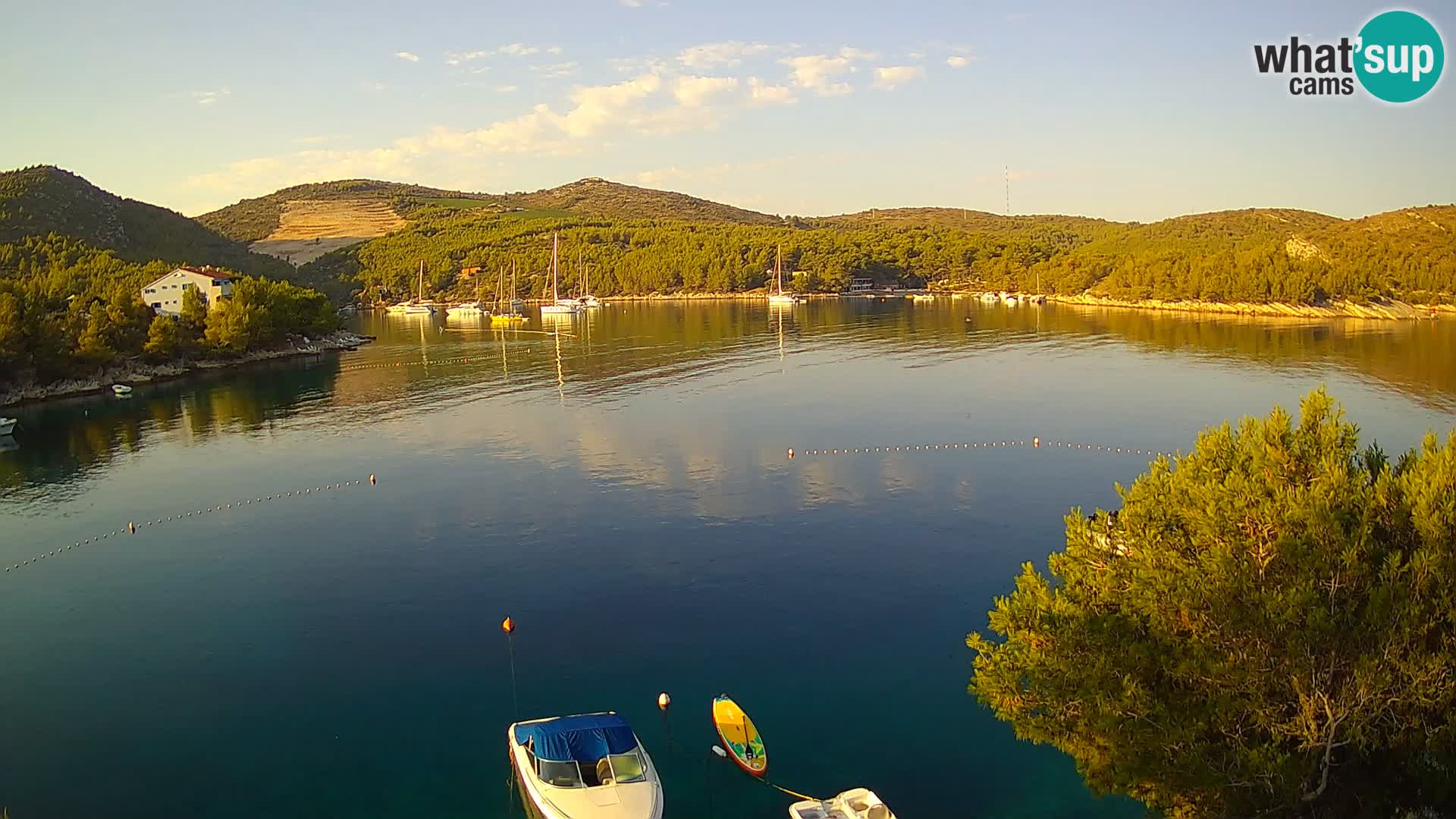 Kamera Hvar Vira plaža | Otok Hvar | Dalmacija