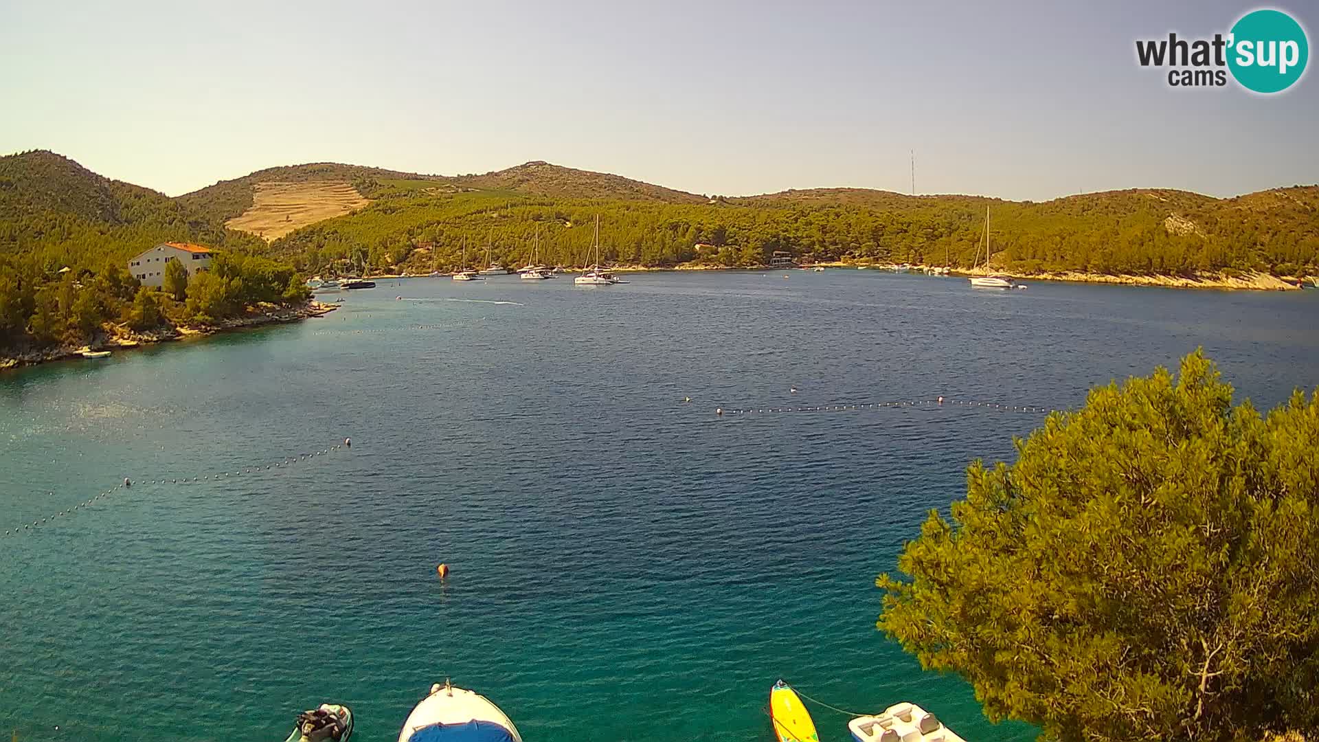 Kamera Hvar Vira plaža | Otok Hvar | Dalmacija