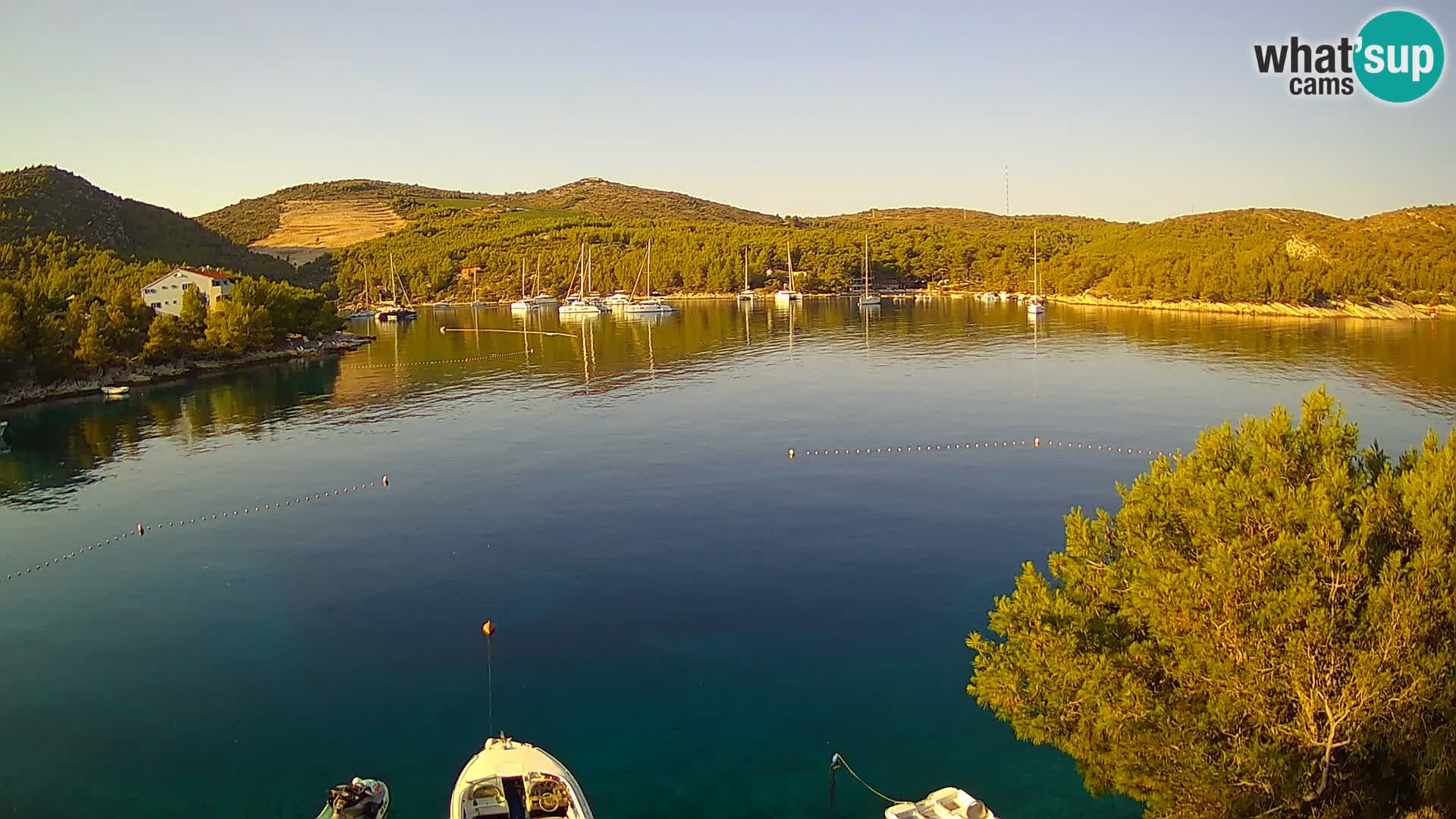 Kamera Hvar Vira plaža | Otok Hvar | Dalmacija