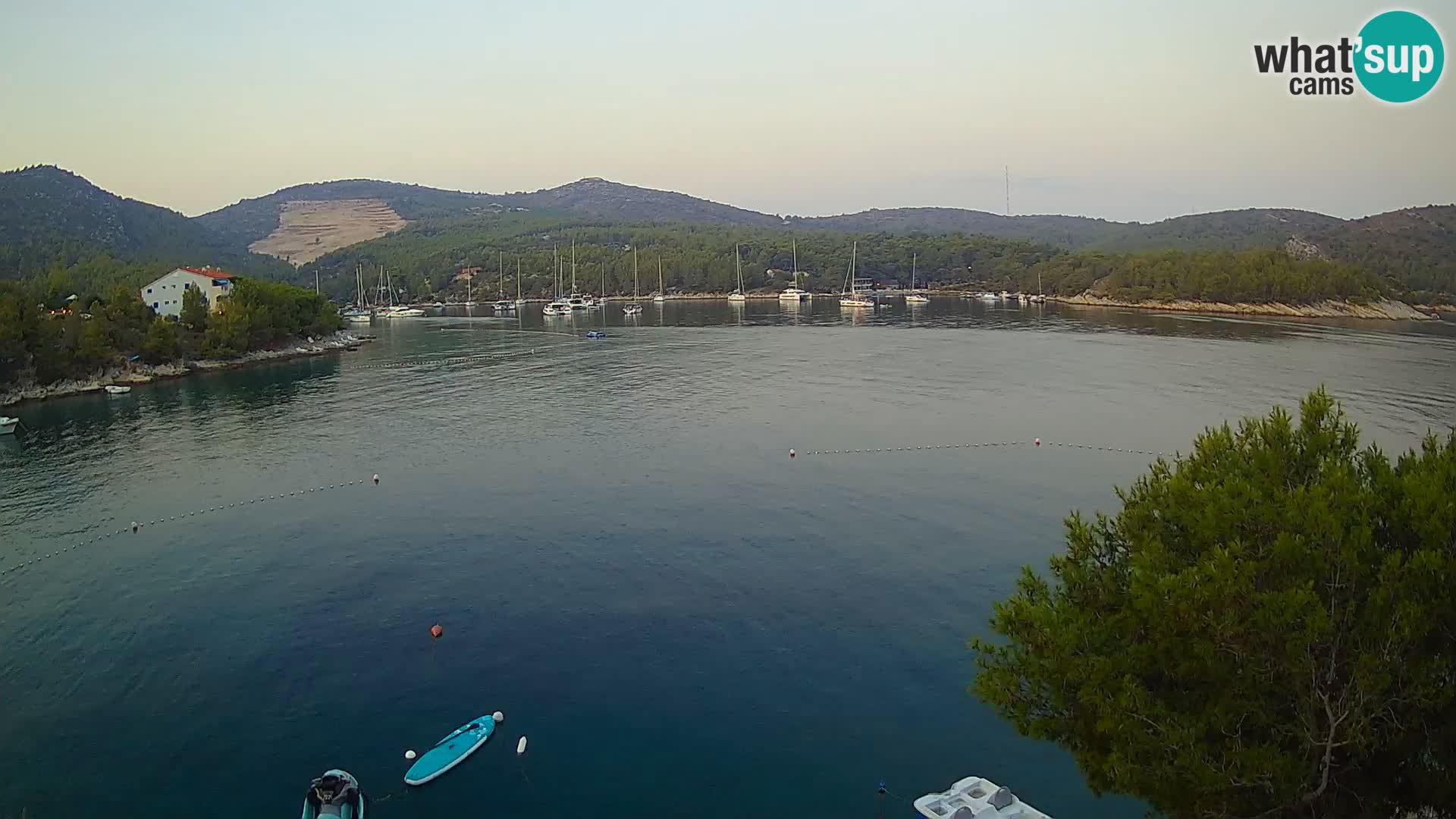 Kamera Hvar Vira plaža | Otok Hvar | Dalmacija