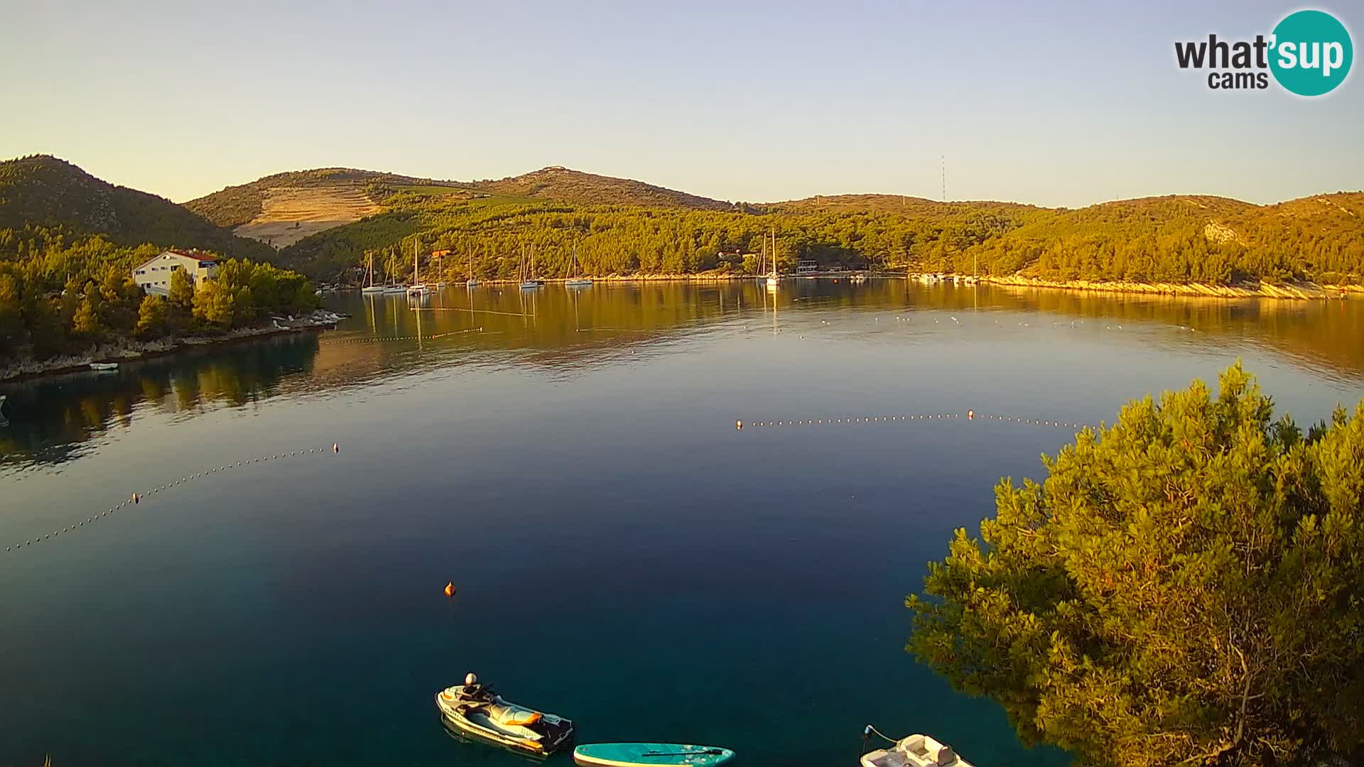 Kamera Hvar Vira plaža | Otok Hvar | Dalmacija