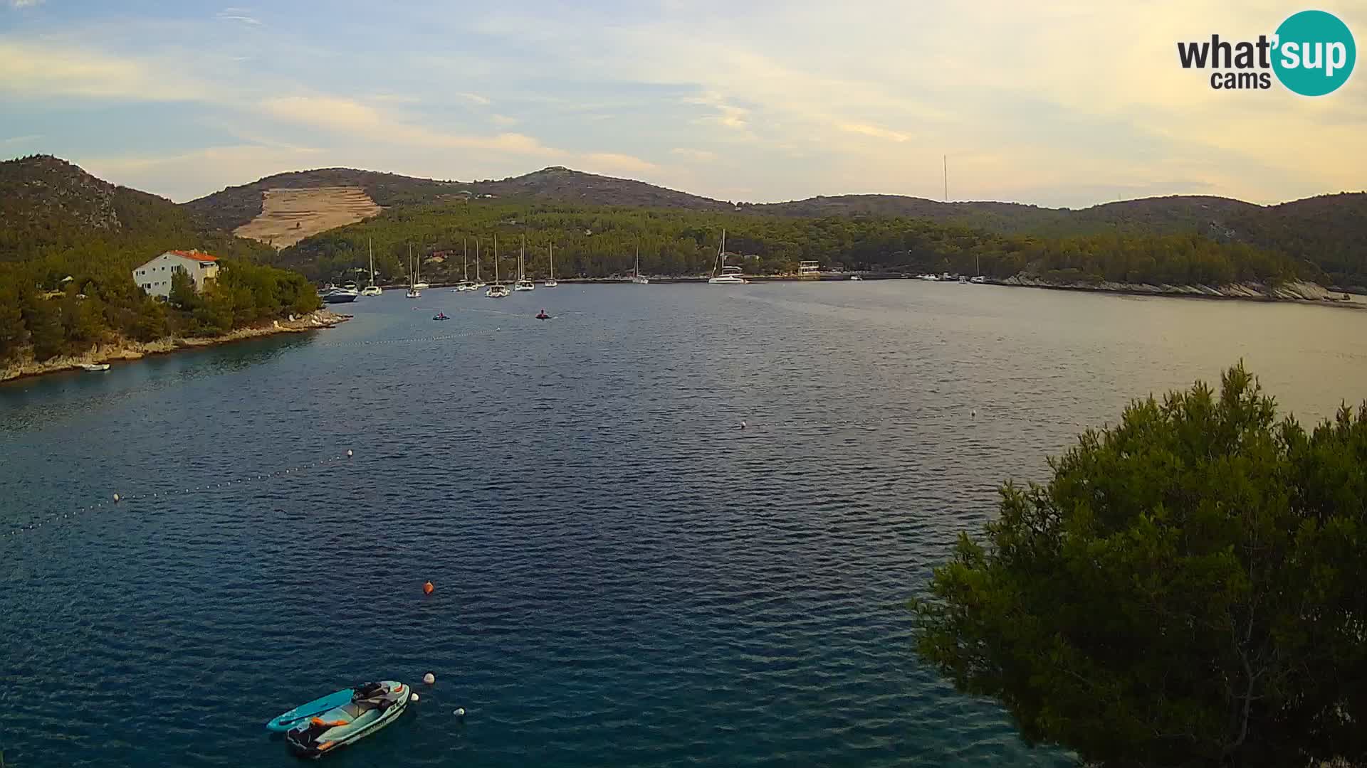 Kamera Hvar Vira plaža | Otok Hvar | Dalmacija