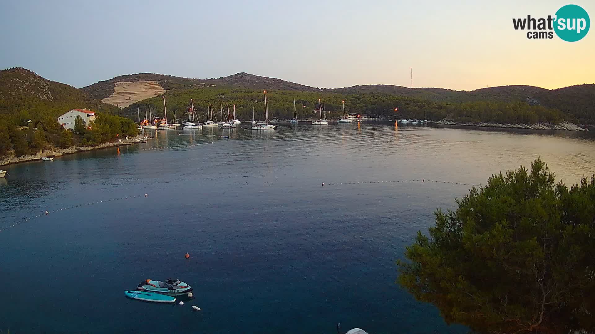 Kamera Hvar Vira plaža | Otok Hvar | Dalmacija