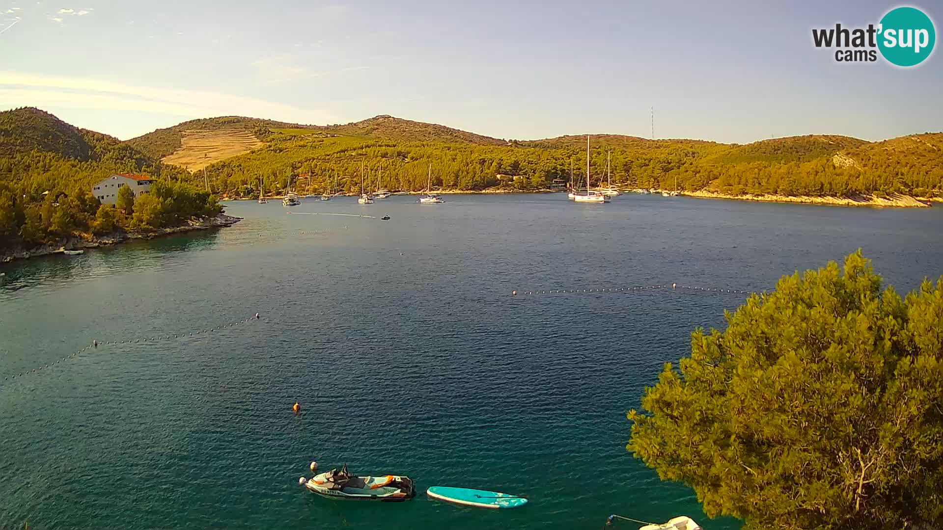 Kamera Hvar Vira plaža | Otok Hvar | Dalmacija