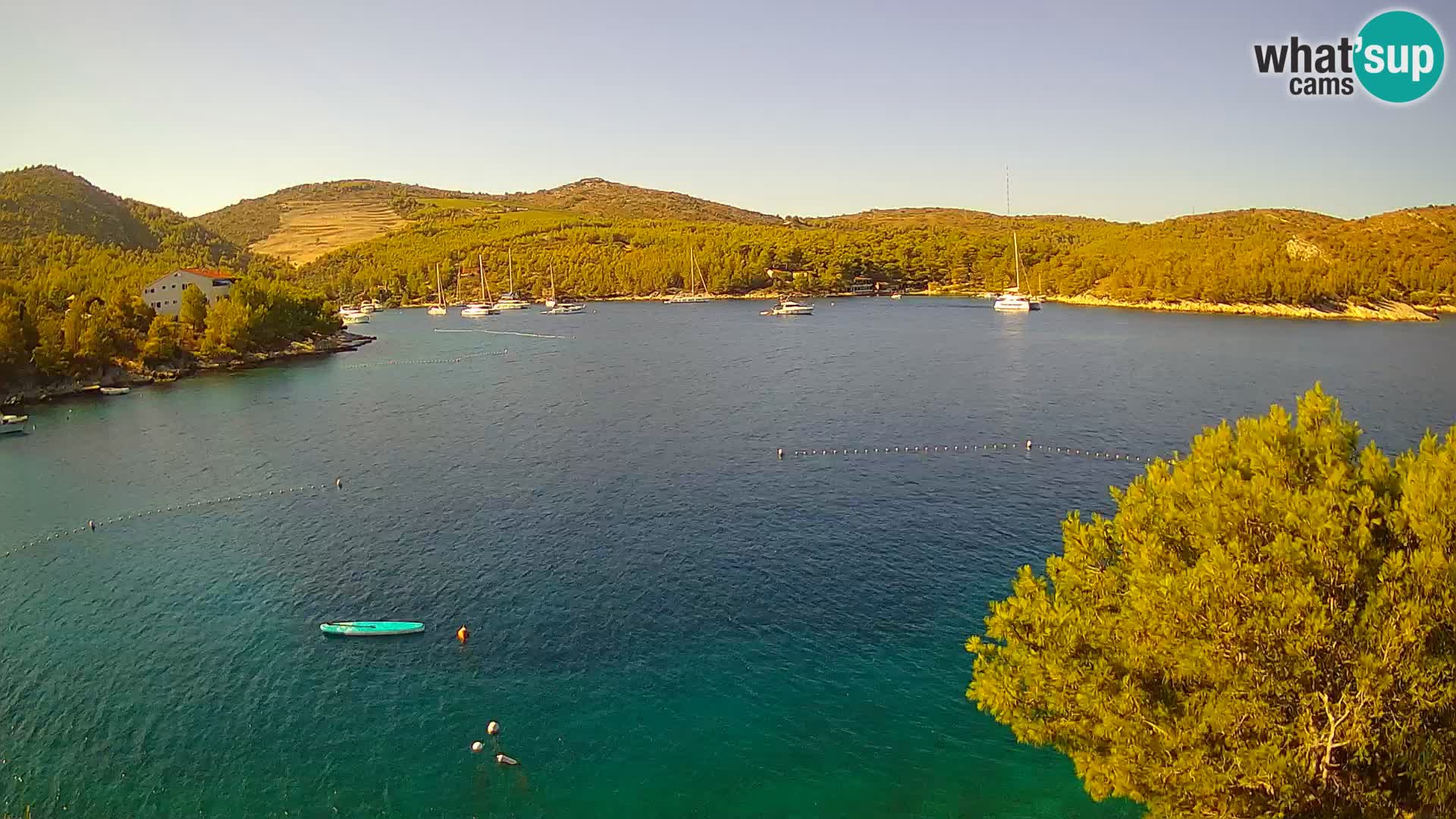 Kamera Hvar Vira plaža | Otok Hvar | Dalmacija