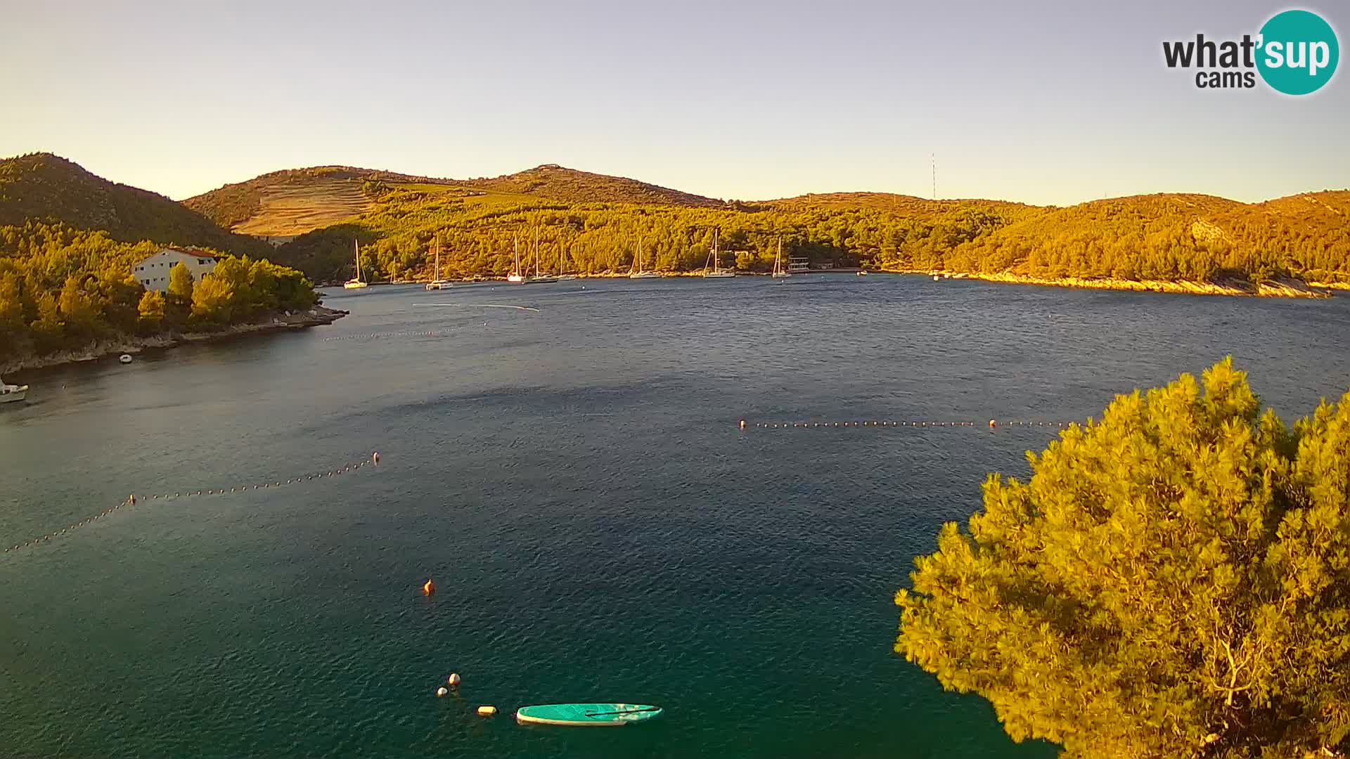 Kamera Hvar Vira plaža | Otok Hvar | Dalmacija