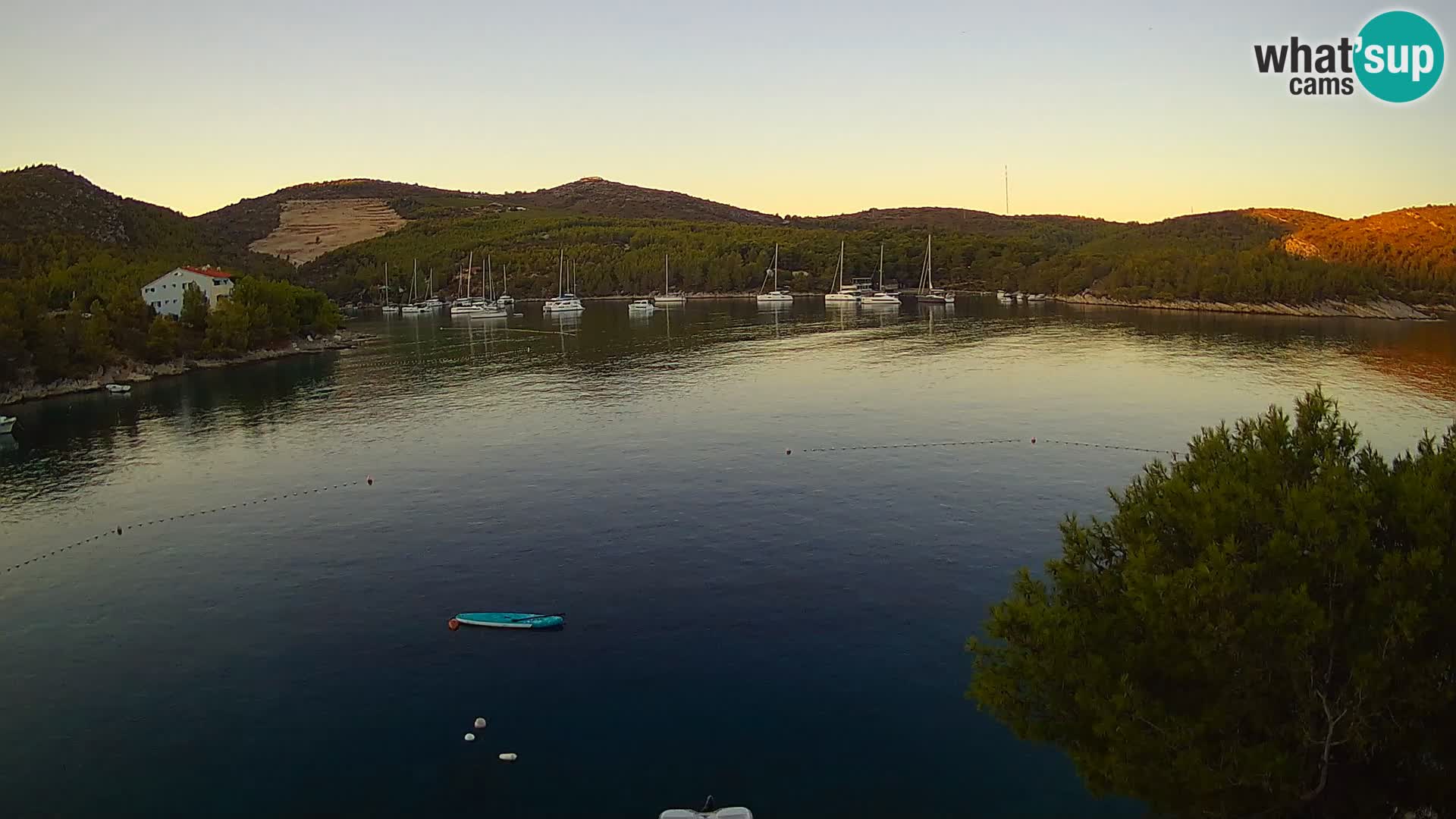 Kamera Hvar Vira plaža | Otok Hvar | Dalmacija