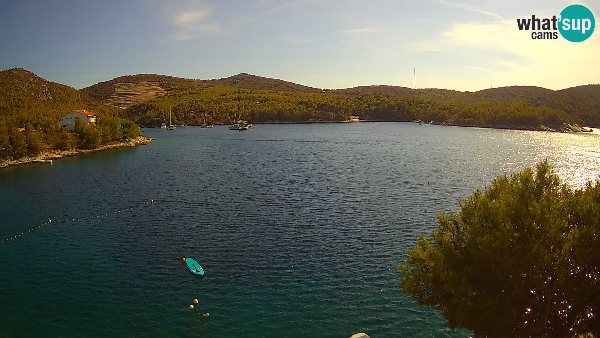 Kamera Hvar Vira plaža | Otok Hvar | Dalmacija