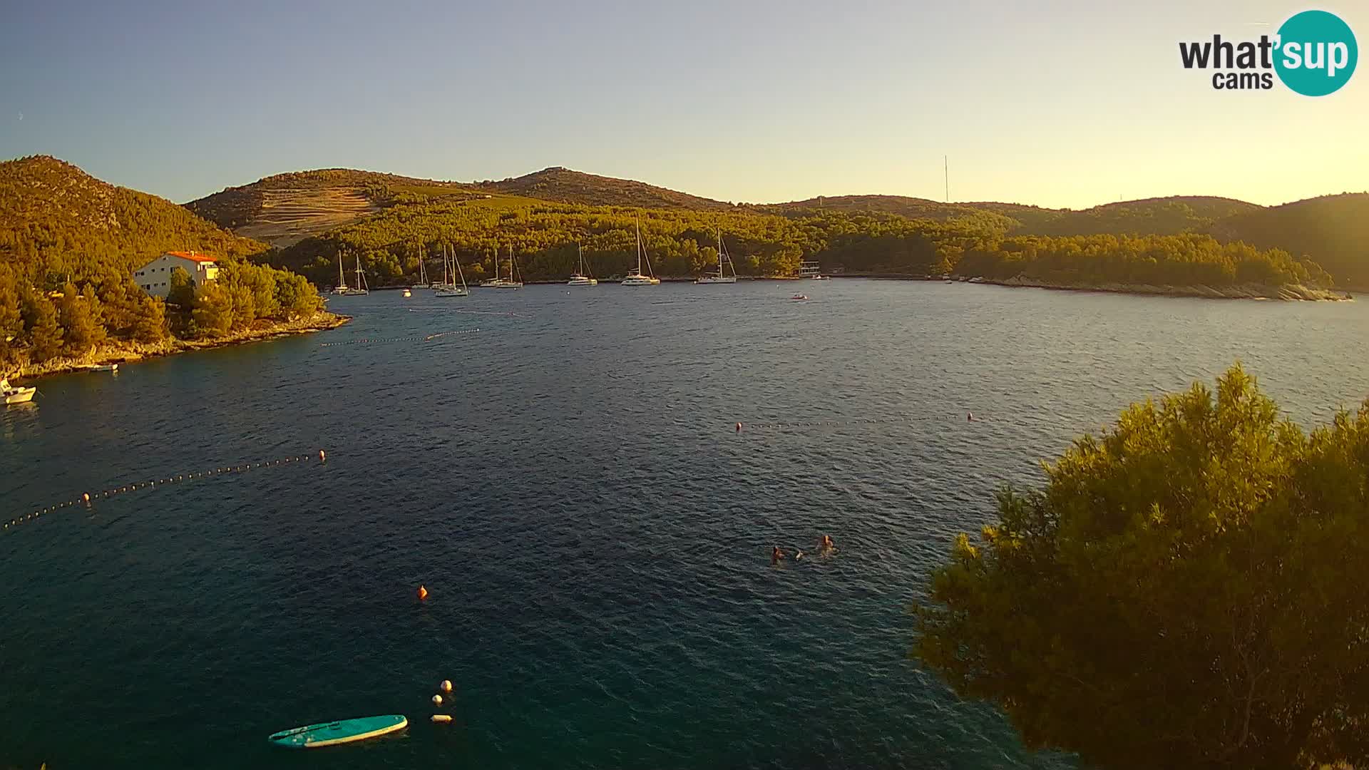 Kamera Hvar Vira plaža | Otok Hvar | Dalmacija