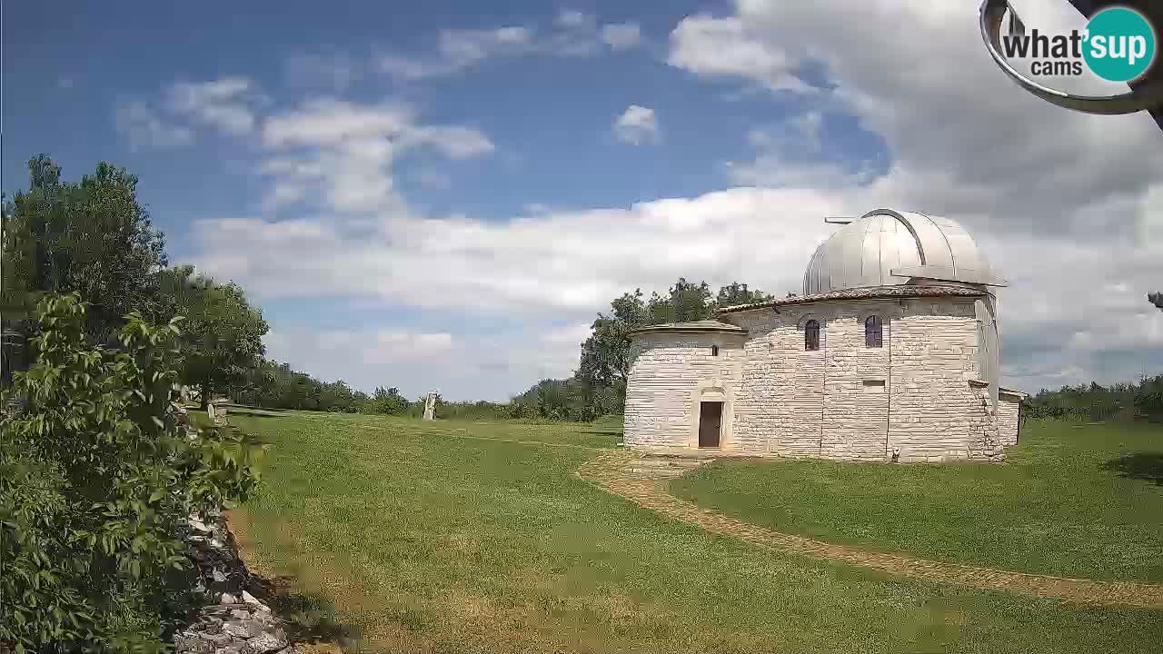 Webcam de l’Observatoire de Višnjan: Plongez dans le cosmos depuis l’Istrie, Croatie