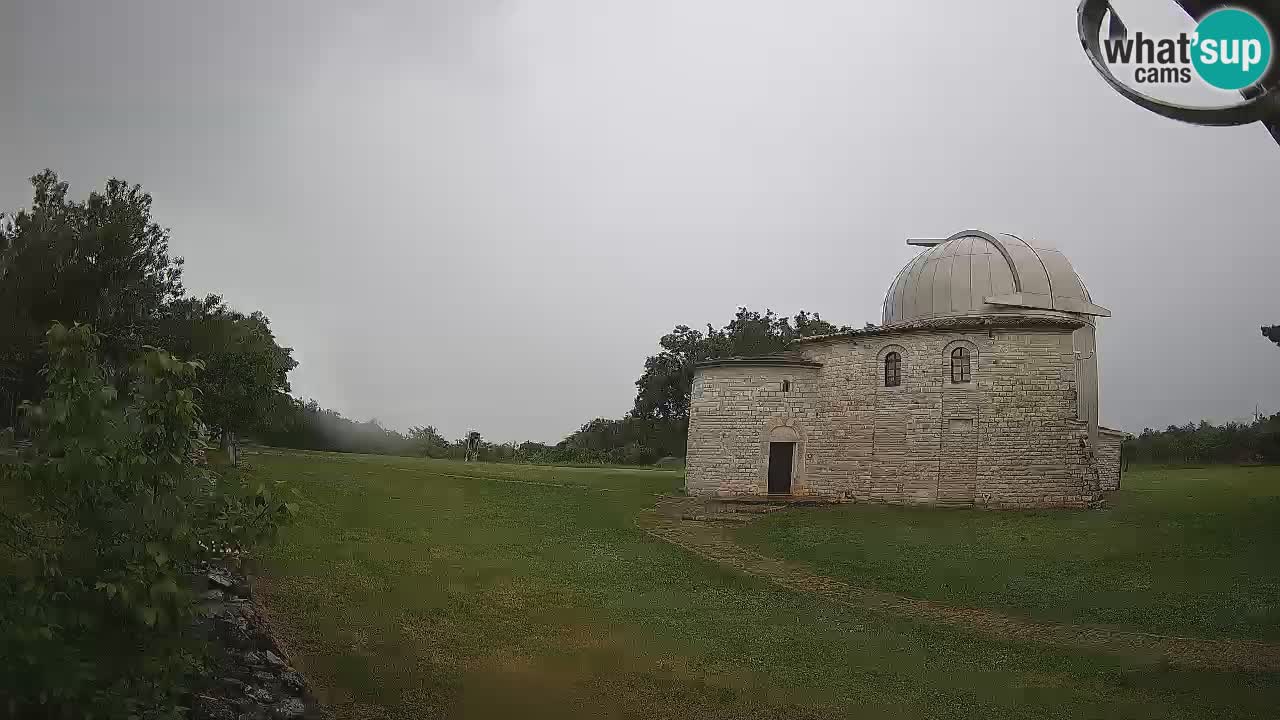 Višnjan Observatory Webcam: Gaze into the Cosmos from Istria, Croatia