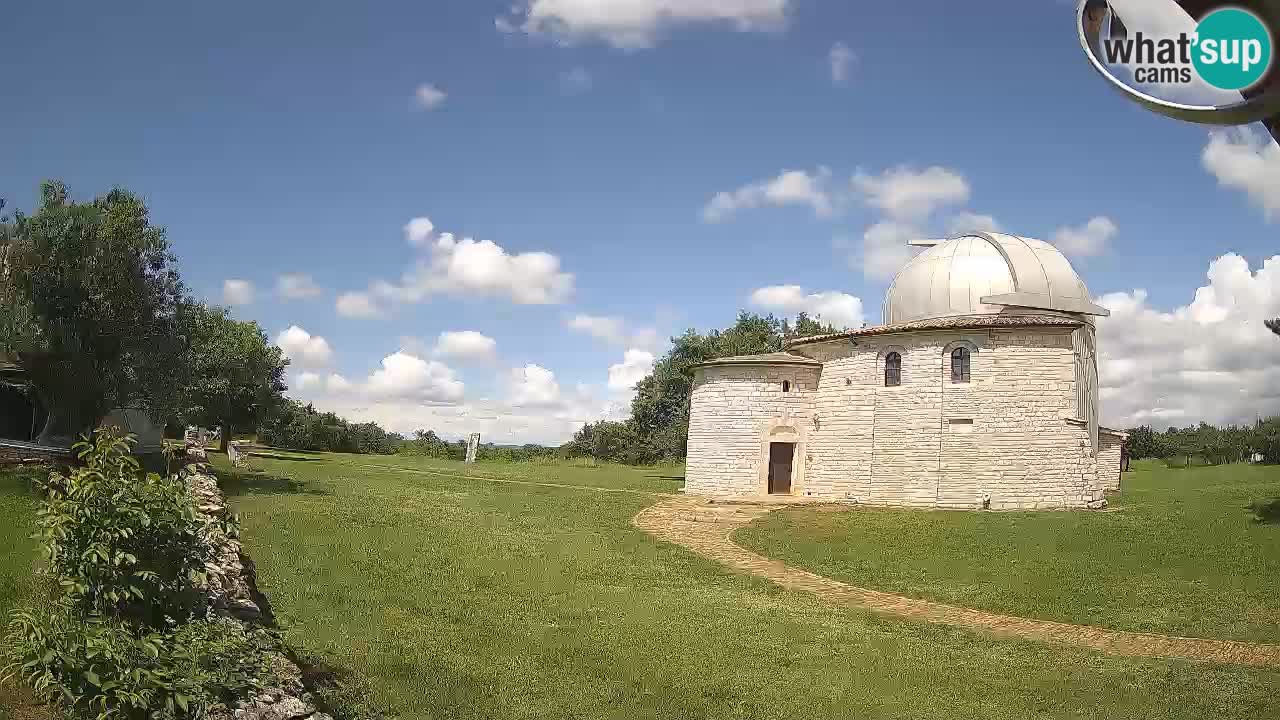 Višnjanska opservatorijska web kamera: Zavirite u svemir s poluotoka Istre, Hrvatska