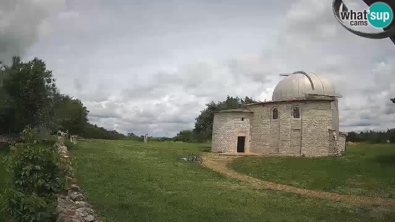 Višnjanska observatorijska spletna kamera: Opazujte vesolje iz Istre, Hrvaška