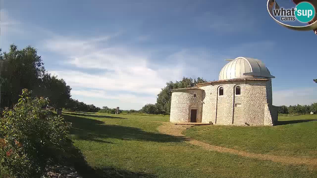 Višnjanska opservatorijska web kamera: Zavirite u svemir s poluotoka Istre, Hrvatska