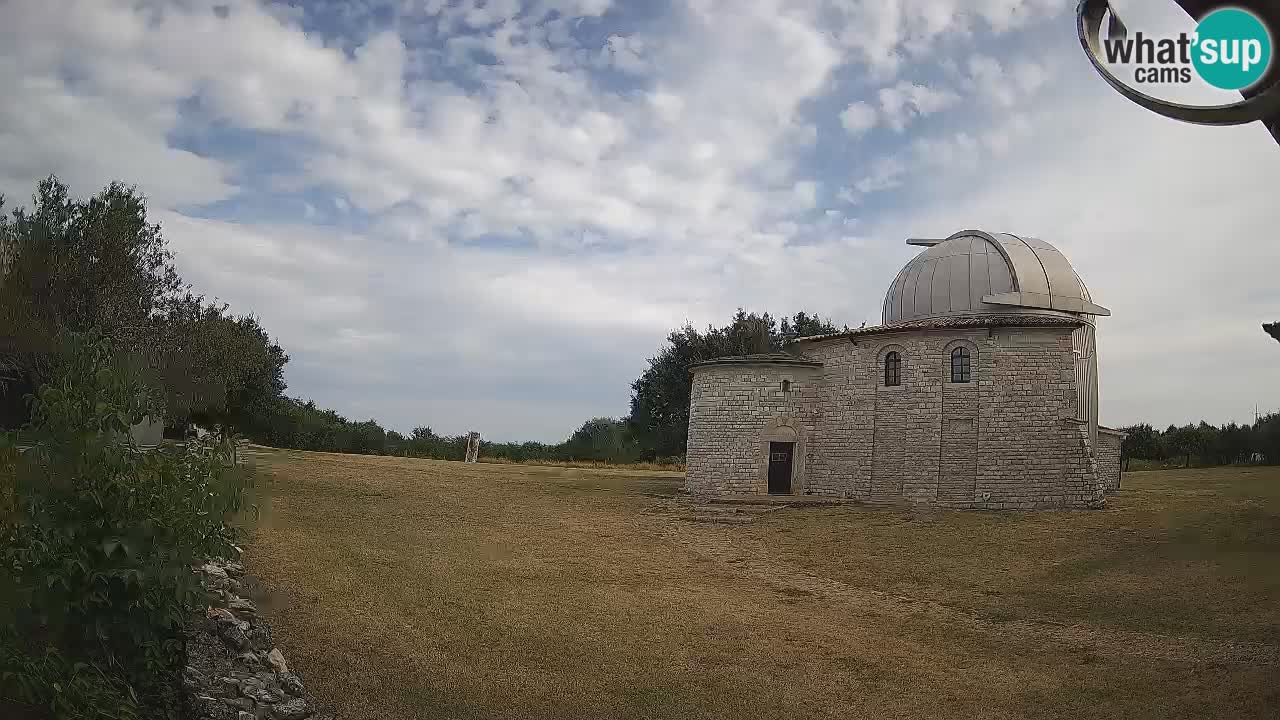 Višnjanska observatorijska spletna kamera: Opazujte vesolje iz Istre, Hrvaška