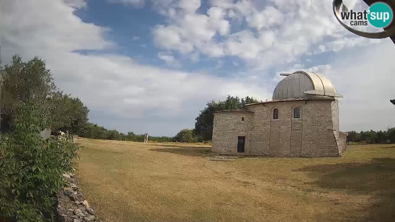 Višnjanska observatorijska spletna kamera: Opazujte vesolje iz Istre, Hrvaška