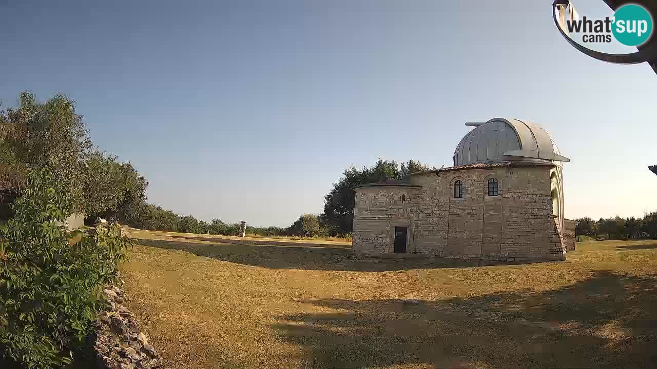 Višnjanska observatorijska spletna kamera: Opazujte vesolje iz Istre, Hrvaška