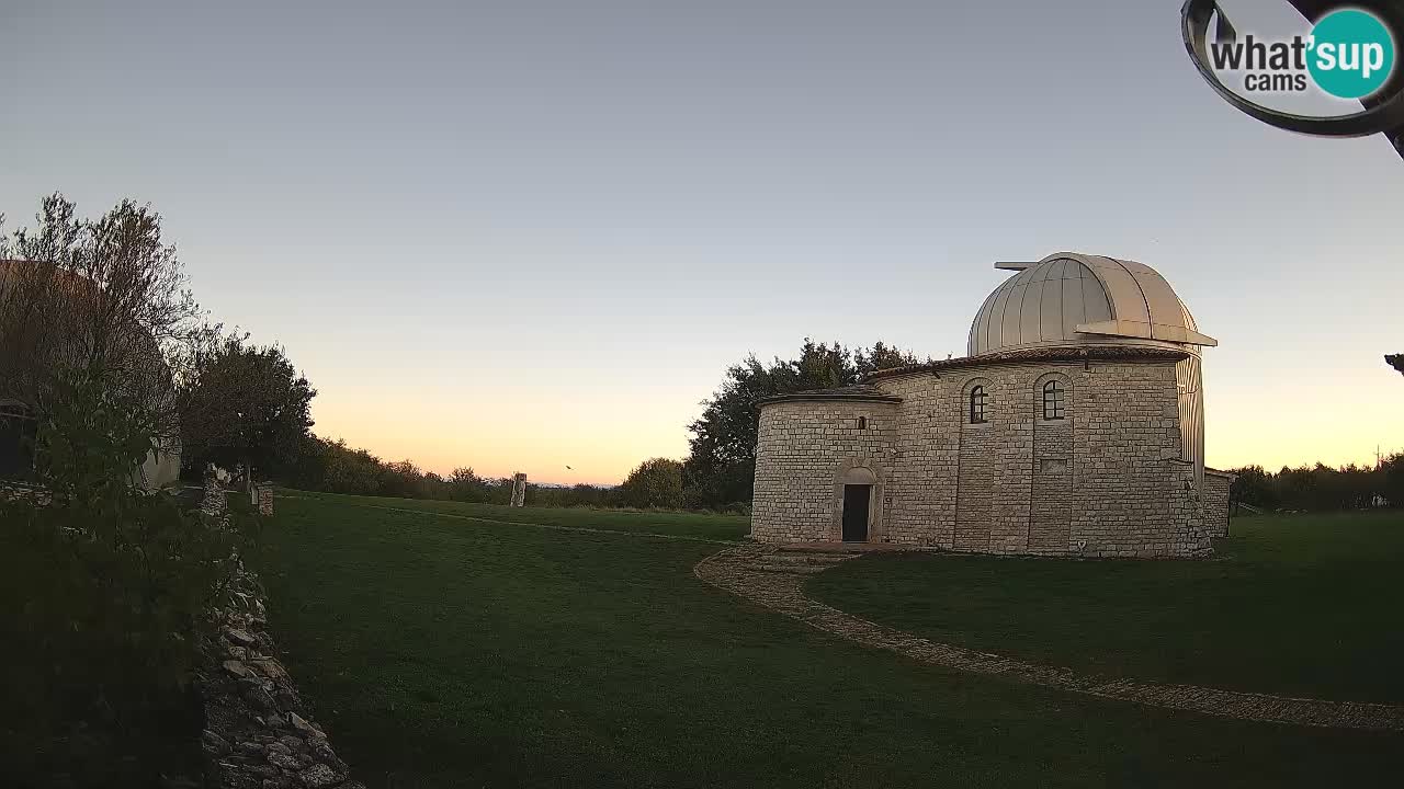 Webcam del Observatorio de Višnjan: Contempla el cosmos desde Istria, Croacia