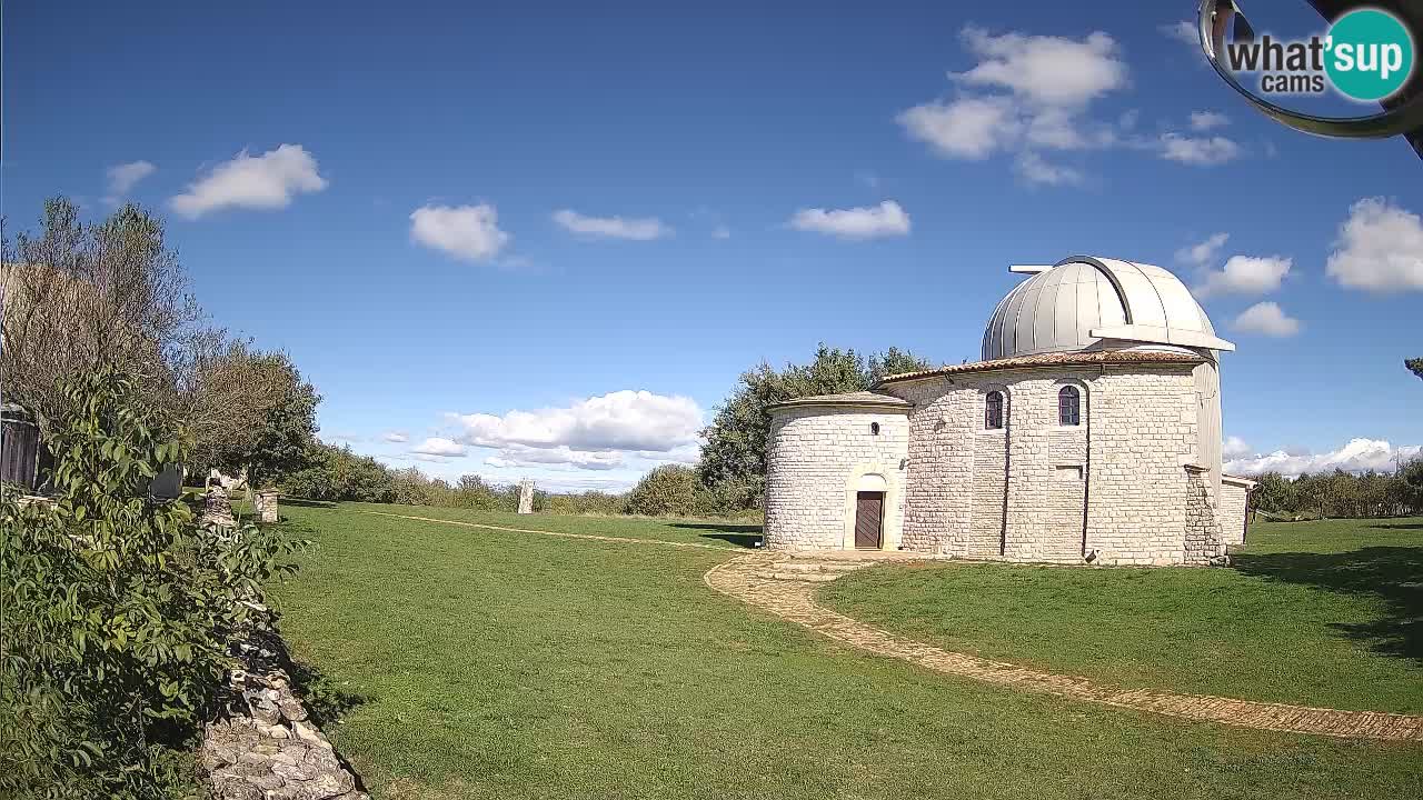 Webcam de l’Observatoire de Višnjan: Plongez dans le cosmos depuis l’Istrie, Croatie