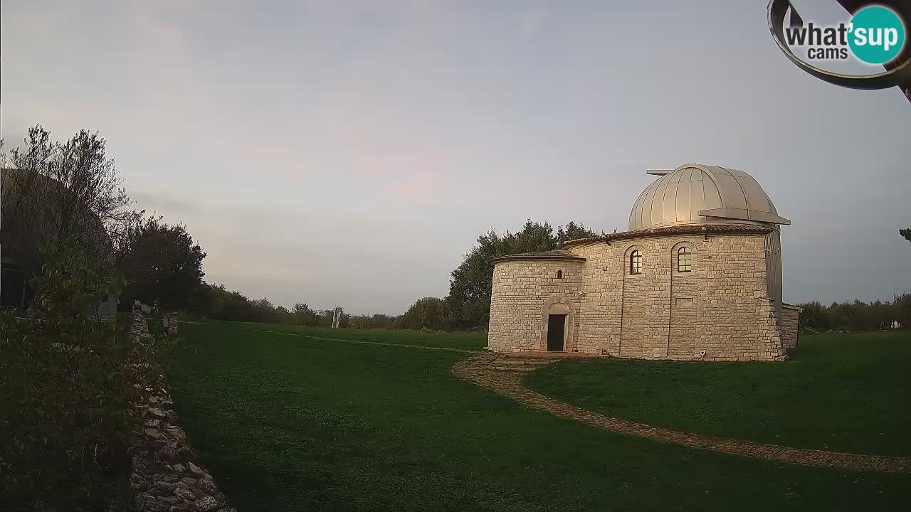 Višnjan Observatory Webcam: Gaze into the Cosmos from Istria, Croatia