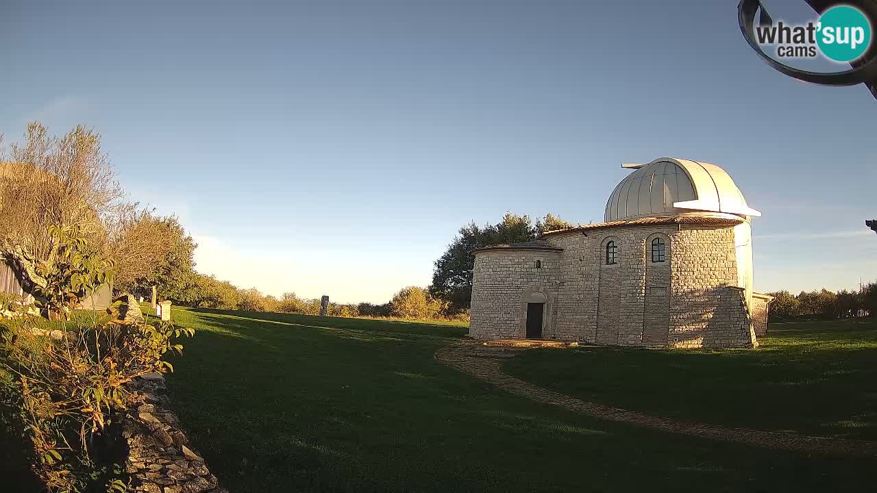 Webcam de l’Observatoire de Višnjan: Plongez dans le cosmos depuis l’Istrie, Croatie