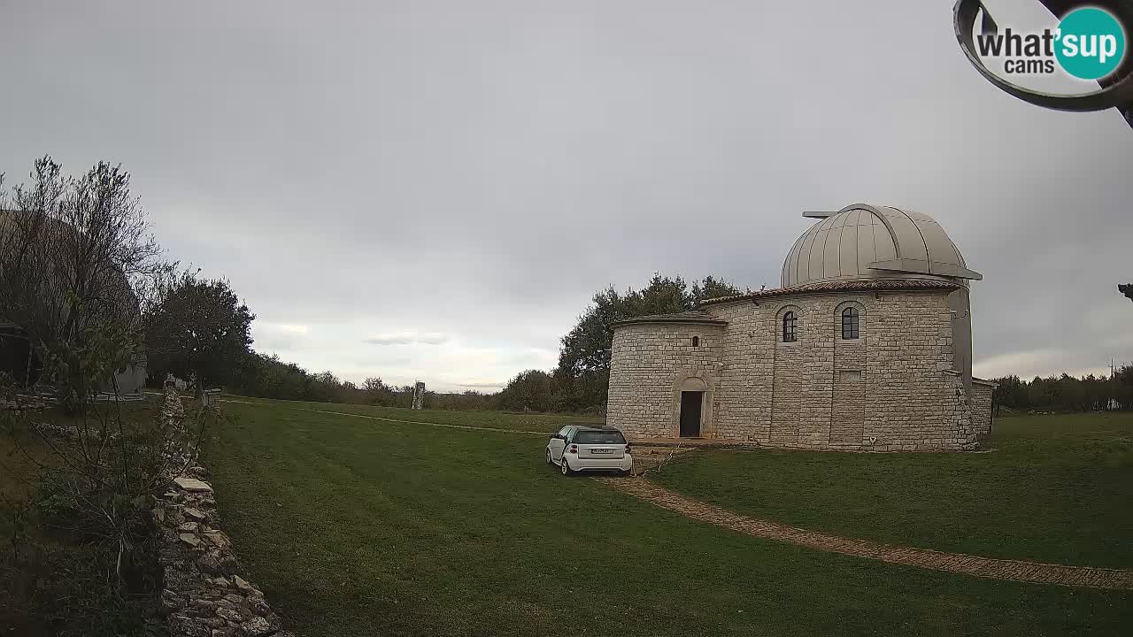 Višnjanska observatorijska spletna kamera: Opazujte vesolje iz Istre, Hrvaška